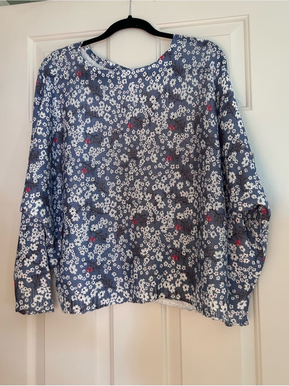 Luisa Ricci Long Sleave Blue Floral Crewneck Top L Hardly Worn made in Italy